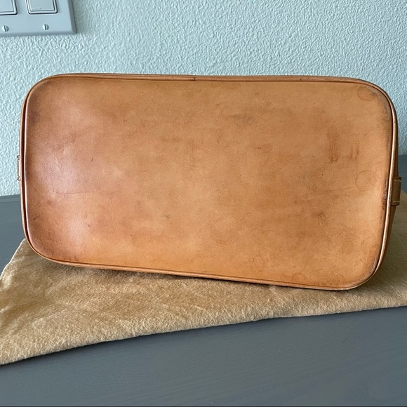 🔥AUTHENTIC Louis Vuitton Alma PM🔥 - Picture 11 of 15